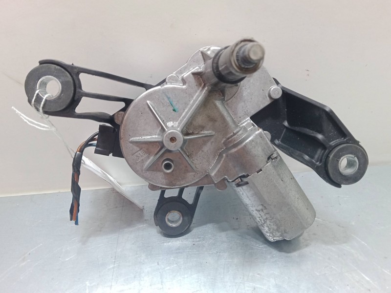 Recambio de motor limpia trasero para opel astra h (a04) 1.6 (l48) referencia OEM IAM 13105981  