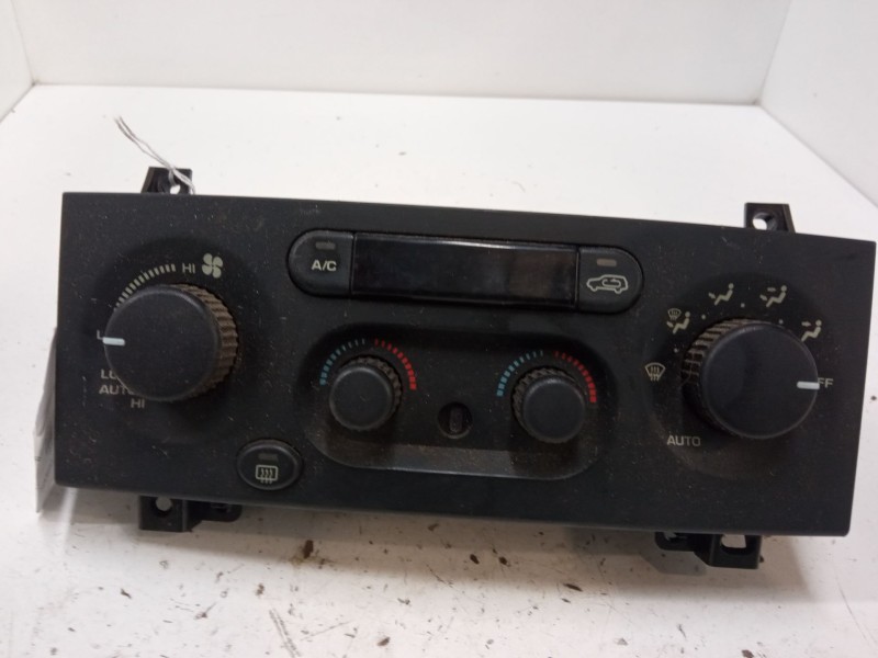 Recambio de mando climatizador para jeep grand cherokee ii (wj, wg) 2.7 crd 4x4 referencia OEM IAM P55116885AB  