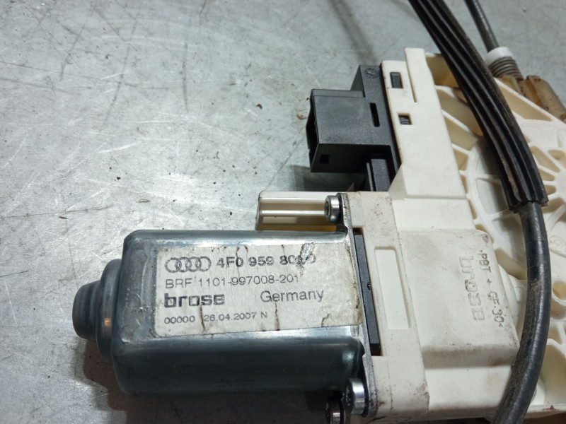 Recambio de motor elevaluna delantero derecho para audi a6 c6 (4f2) 2.0 tdi referencia OEM IAM   