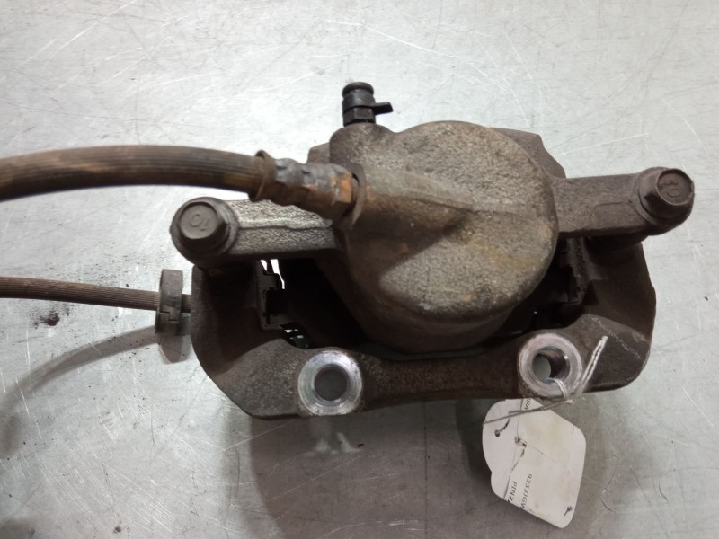 Recambio de pinza freno delantera izquierda para citroën c4 cactus 1.2 vti 82 referencia OEM IAM   