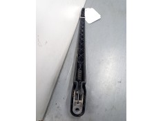 Recambio de brazo limpia trasero para peugeot 207/207+ (wa_, wc_) 1.6 hdi referencia OEM IAM    2