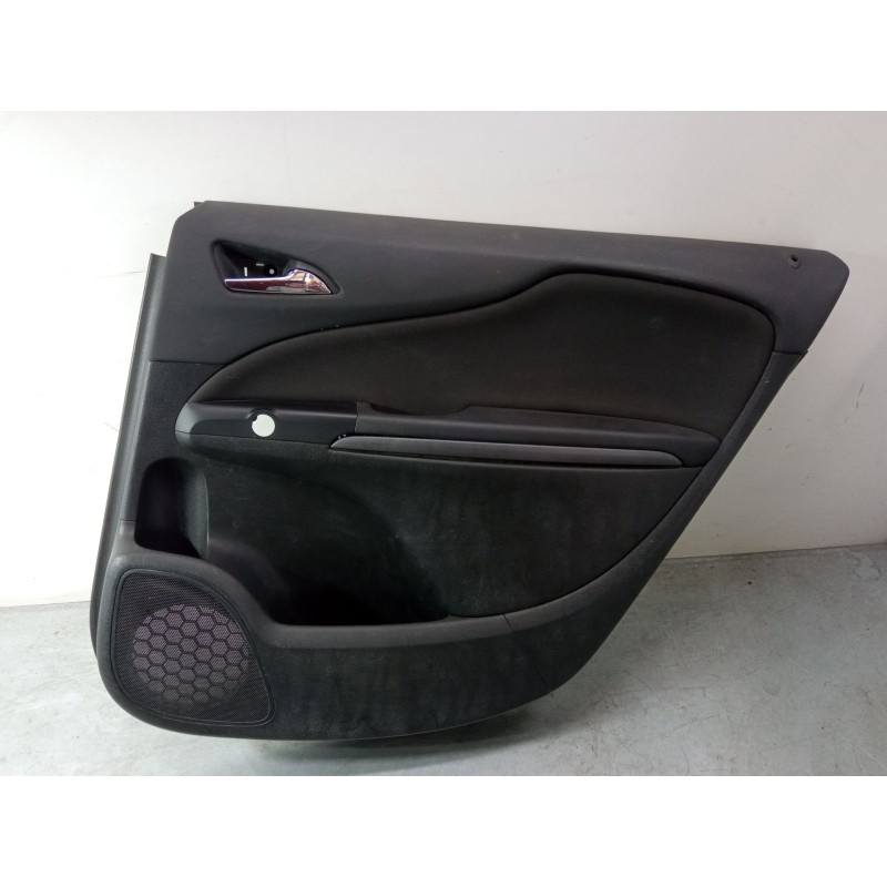 Recambio de guarnecido puerta trasera derecha para opel zafira tourer c (p12) 1.6 cdti (75) referencia OEM IAM 20893826  