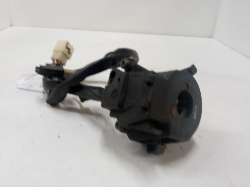 Recambio de piña luces izquierda para daelim sv125 referencia OEM IAM   