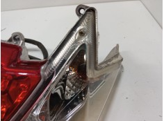 Recambio de piloto trasero central para daelim sv125 referencia OEM IAM    2