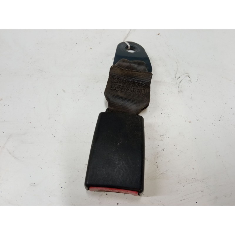 Recambio de anclaje cinturon trasero derecho para citroën berlingo / berlingo first monospace (mf_, gjk_, gfk_) 1.6 hdi 75 (mf9h