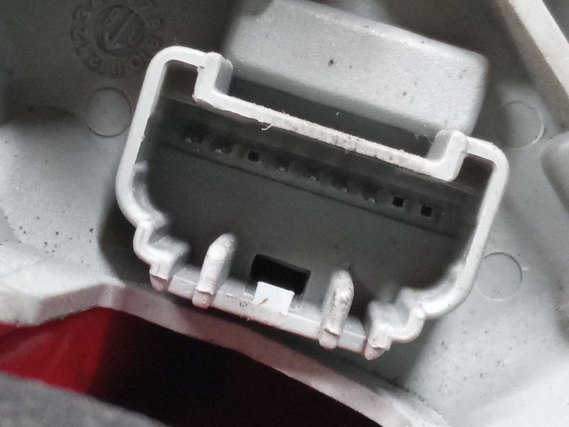 Recambio de piloto trasero derecho para toyota auris (_e15_) 1.6 (zre151_) referencia OEM IAM   