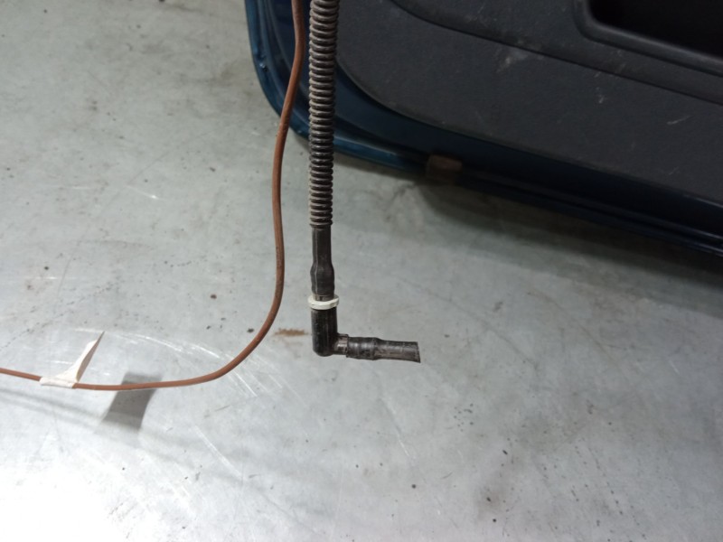 Recambio de porton trasero para seat ibiza iii (6l1) 1.4 16v referencia OEM IAM   