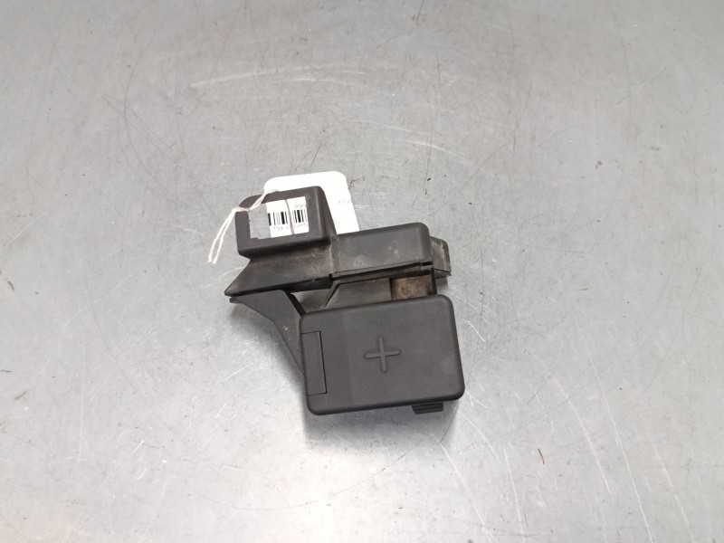 Recambio de borne positivo para bmw 3 compact (e46) 320 td referencia OEM IAM 61138385159  