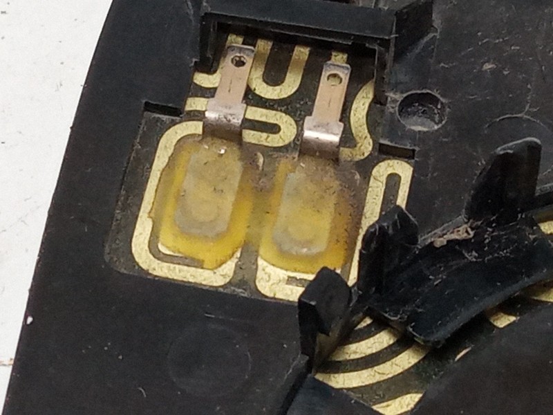 Recambio de cristal retrovisor izquierdo para peugeot expert caja/chasis 1.6 hdi 90 16v referencia OEM IAM   