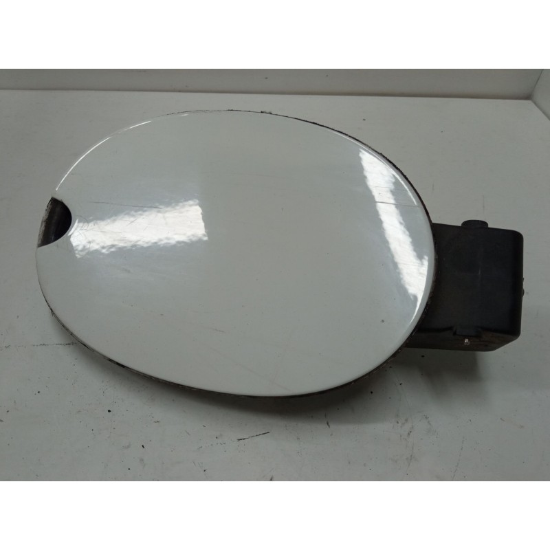 Recambio de tapa exterior combustible para peugeot expert caja/chasis 1.6 hdi 90 16v referencia OEM IAM   