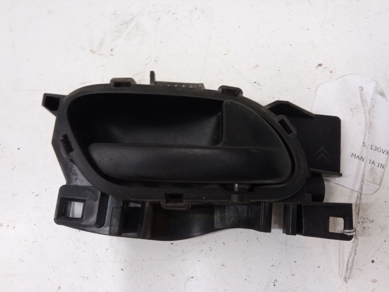 Recambio de maneta interior puerta delantera derecha para peugeot expert caja/chasis 1.6 hdi 90 16v referencia OEM IAM   