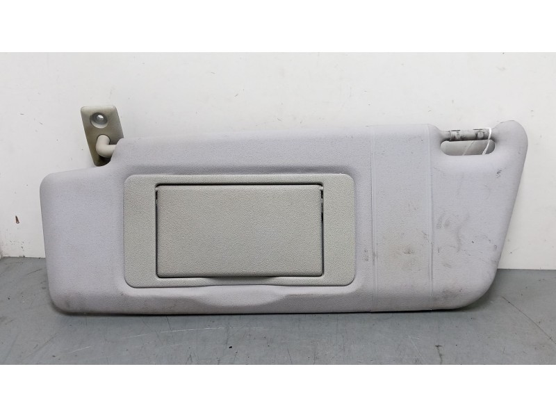 Recambio de parasol izquierdo para mercedes-benz clase c (w203) c 200 kompressor (203.042) referencia OEM IAM   