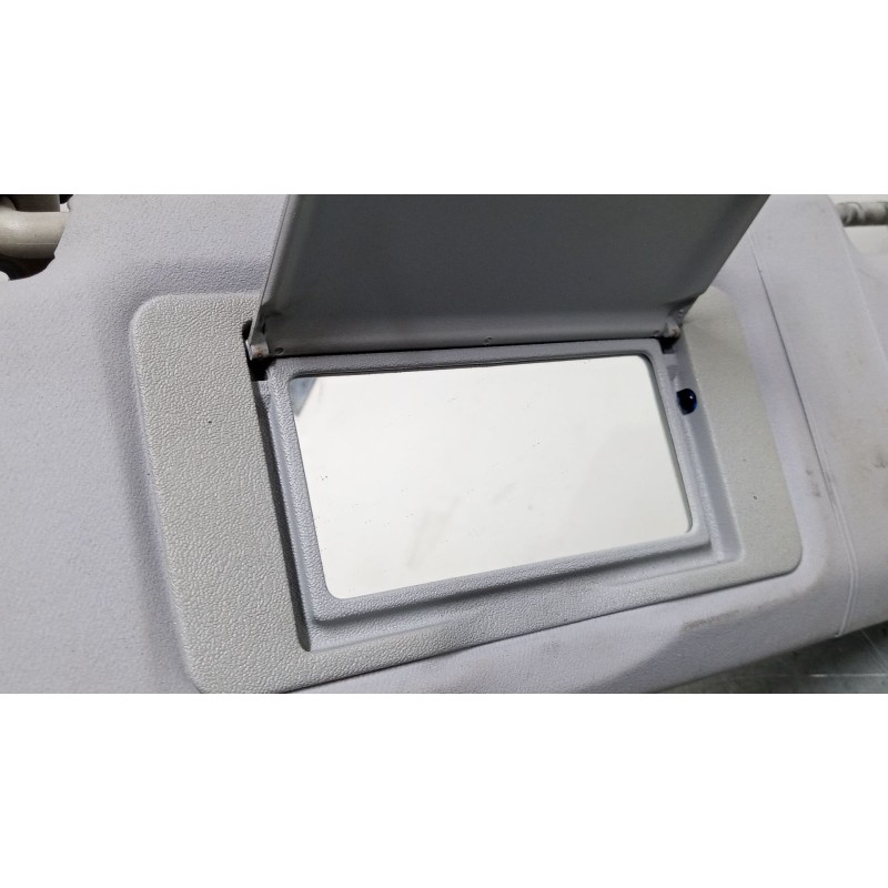 Recambio de parasol izquierdo para mercedes-benz clase c (w203) c 200 kompressor (203.042) referencia OEM IAM   