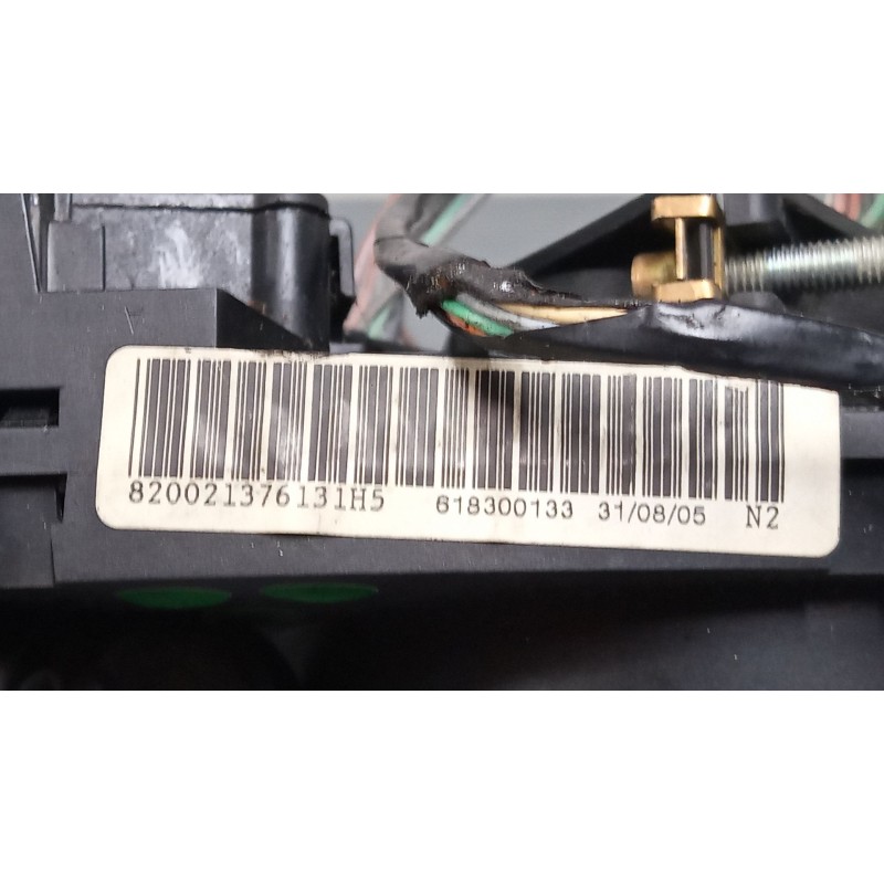 Recambio de mando luces para renault megane ii station wagon (km0/1_) 1.5 dci (km02, km13) referencia OEM IAM 820021376131  