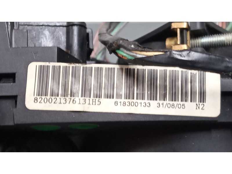 Recambio de mando luces para renault megane ii station wagon (km0/1_) 1.5 dci (km02, km13) referencia OEM IAM 820021376131  