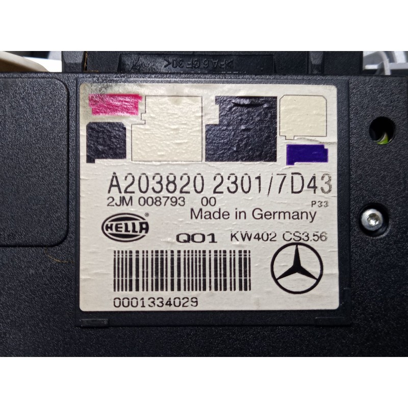 Recambio de luz interior delantera para mercedes-benz clase c (w203) c 200 kompressor (203.042) referencia OEM IAM A2038202301  