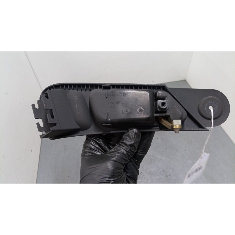 Recambio de maneta interior puerta trasera izquierda para mercedes-benz clase c (w203) c 200 kompressor (203.042) referencia OEM