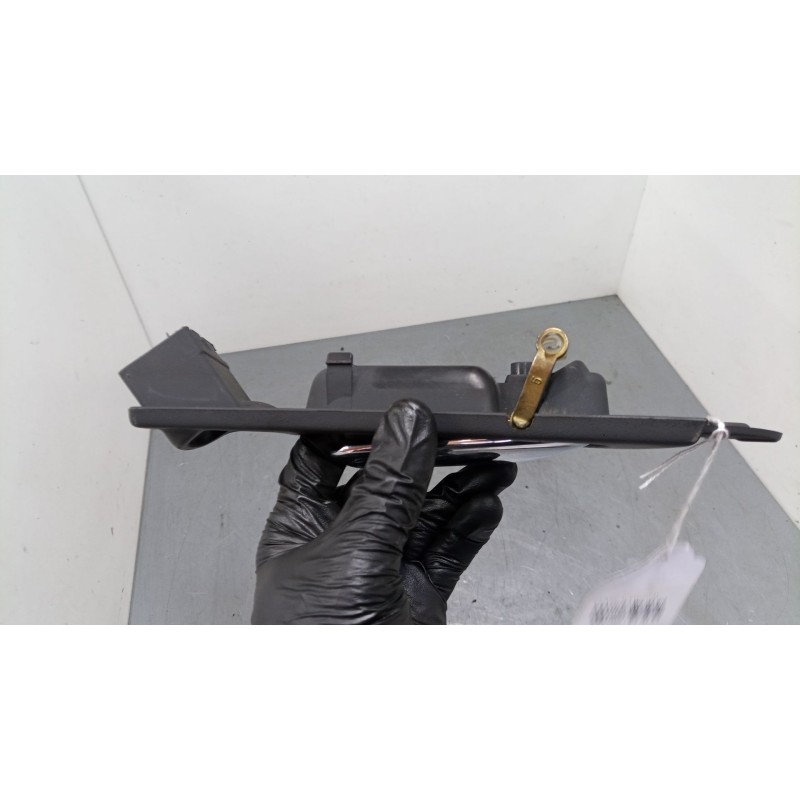 Recambio de maneta interior puerta trasera izquierda para mercedes-benz clase c (w203) c 200 kompressor (203.042) referencia OEM