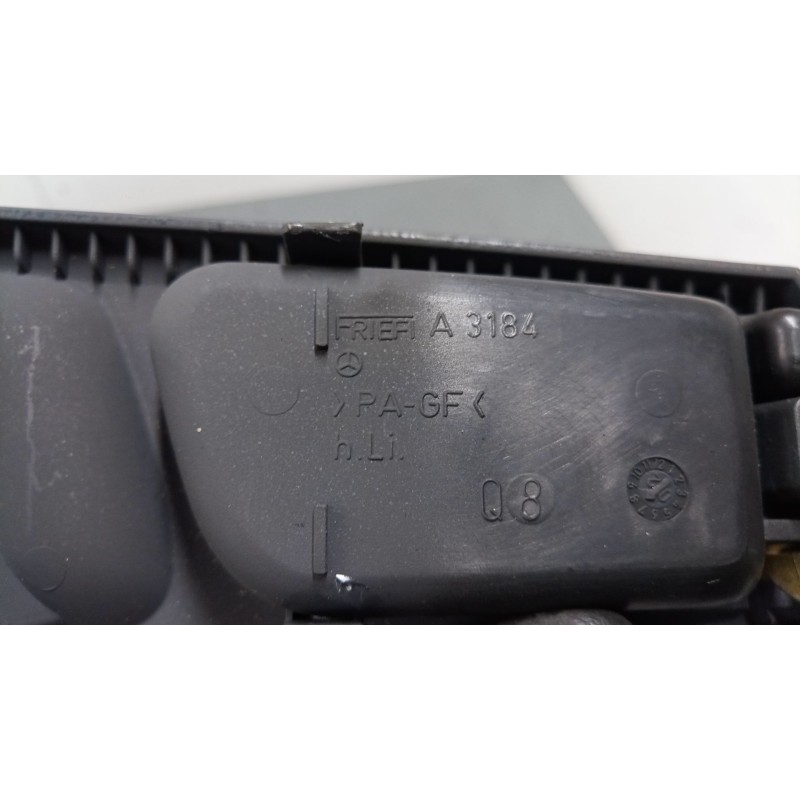 Recambio de maneta interior puerta trasera izquierda para mercedes-benz clase c (w203) c 200 kompressor (203.042) referencia OEM