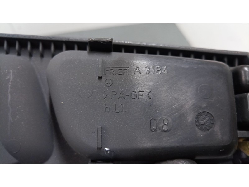 Recambio de maneta interior puerta trasera izquierda para mercedes-benz clase c (w203) c 200 kompressor (203.042) referencia OEM