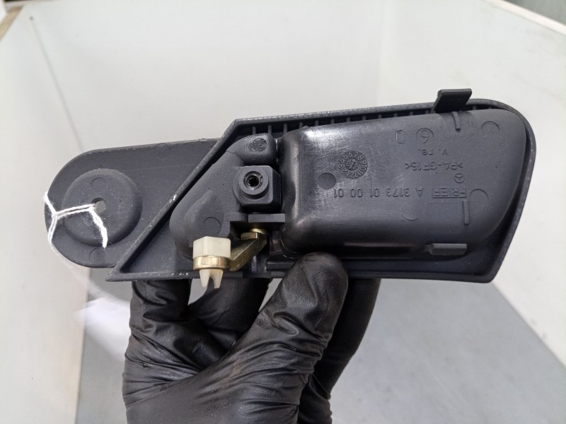 Recambio de maneta interior puerta delantera derecha para mercedes-benz clase c (w203) c 200 kompressor (203.042) referencia OEM