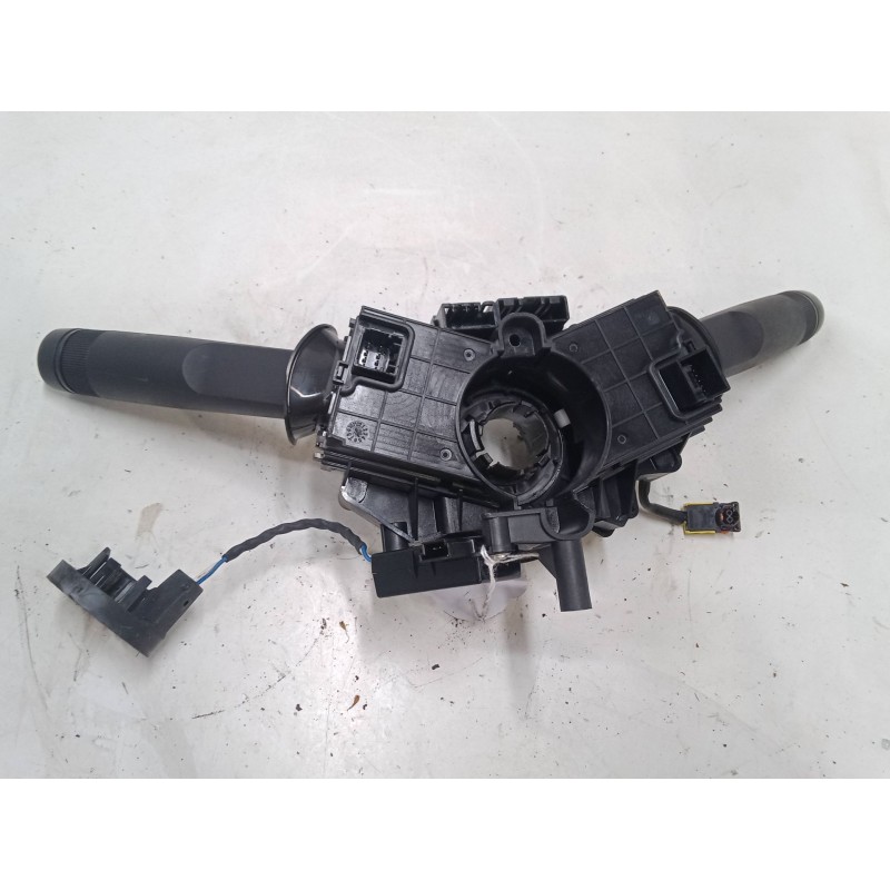 Recambio de mando luces para opel corsa e (x15) 1.4 (08, 68) referencia OEM IAM   