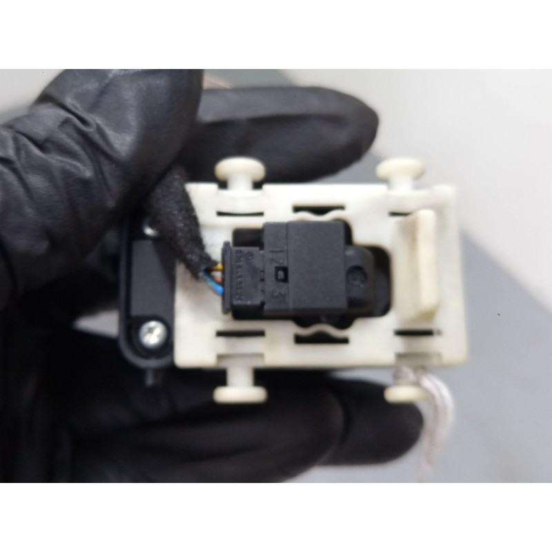 Recambio de mando elevalunas delantero derecho para mercedes-benz clase c (w203) c 200 kompressor (203.042) referencia OEM IAM A