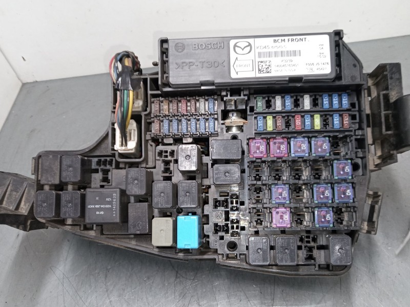 Recambio de caja reles / fusibles para mazda cx-5 (ke, gh) 2.2 d (ke2fw) referencia OEM IAM KD45675X0C  