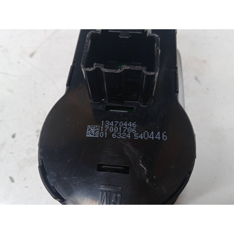 Recambio de conmutador de luces para opel corsa e (x15) 1.4 (08, 68) referencia OEM IAM 13470446  