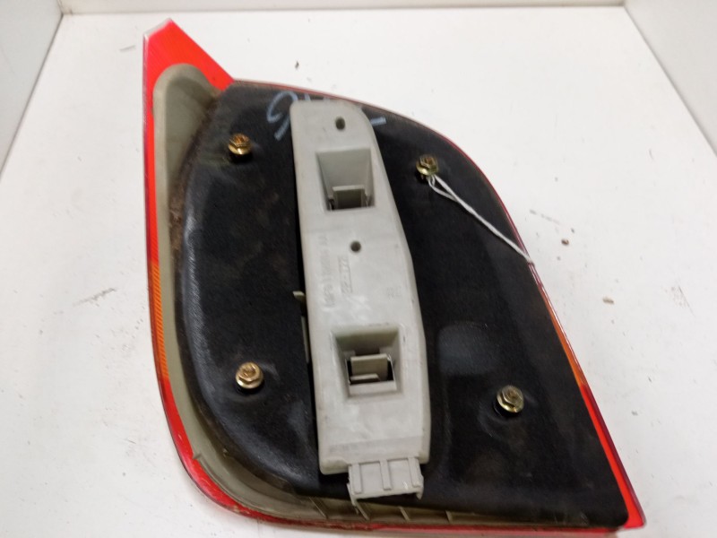 Recambio de piloto trasero derecho para ford fiesta iii (gfj) 1.1 referencia OEM IAM 89FG13N004AA  