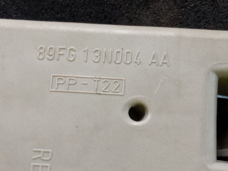 Recambio de piloto trasero derecho para ford fiesta iii (gfj) 1.1 referencia OEM IAM 89FG13N004AA  