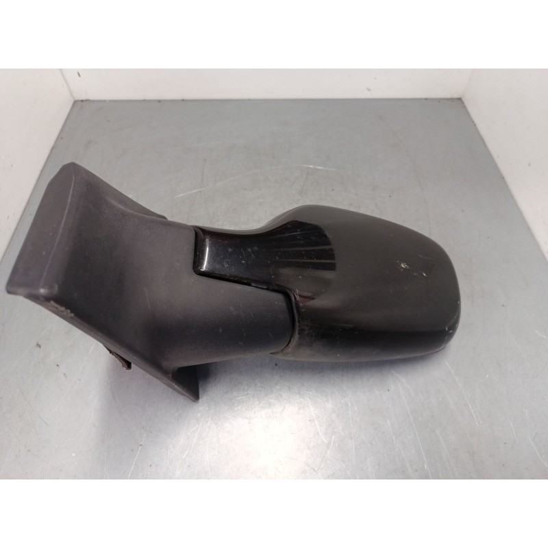 Recambio de retrovisor izquierdo para renault clio iii (br0/1, cr0/1) 1.5 dci (c/br0g, c/br1g) referencia OEM IAM   
