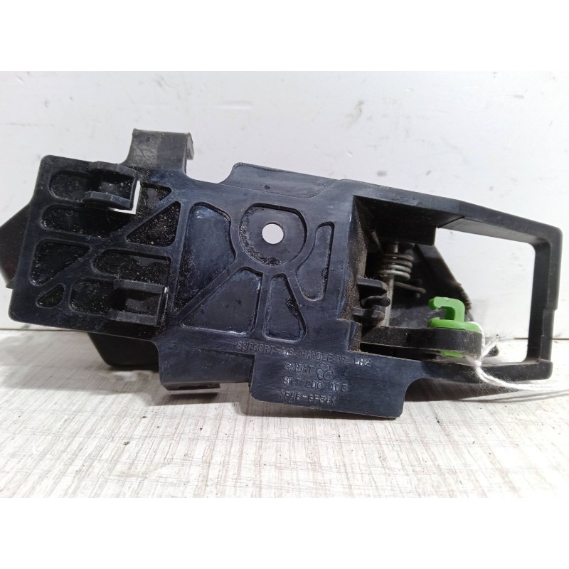 Recambio de maneta interior puerta trasera izquierda para chevrolet aveo / kalos hatchback (t250, t255) 1.2 referencia OEM IAM  