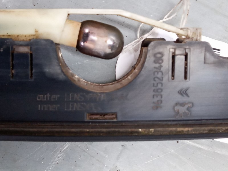 Recambio de luz central de freno para citroën c3 i (fc_, fn_) 1.1 i referencia OEM IAM 9638523480  