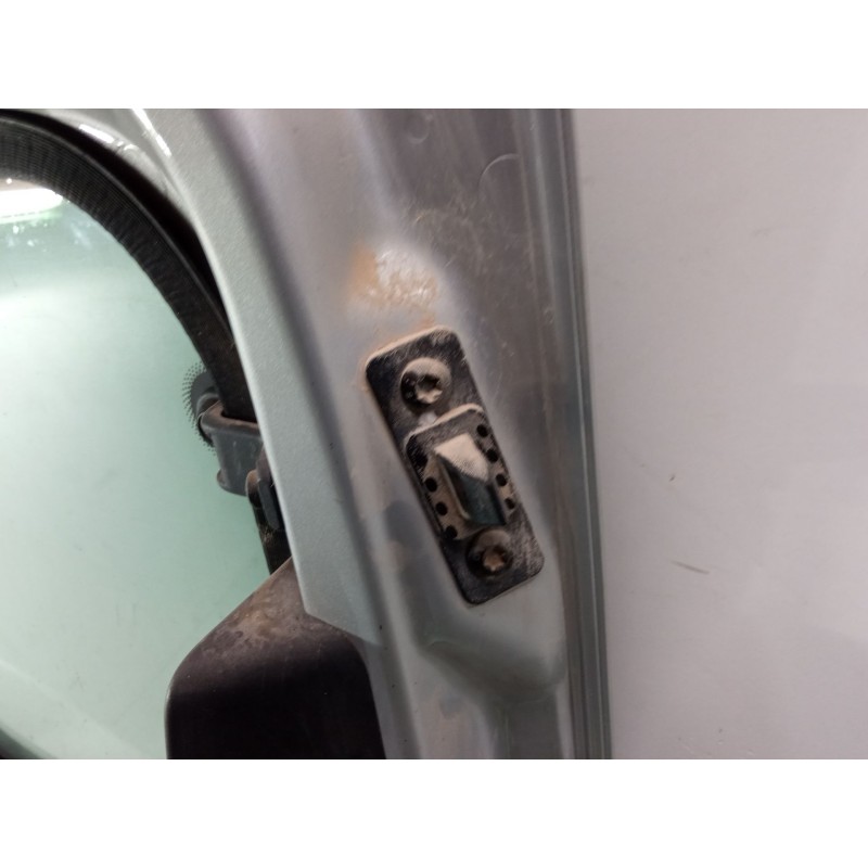 Recambio de puerta lateral corredera izquierda para peugeot bipper (aa_) 1.3 hdi 75 referencia OEM IAM 9006R4  