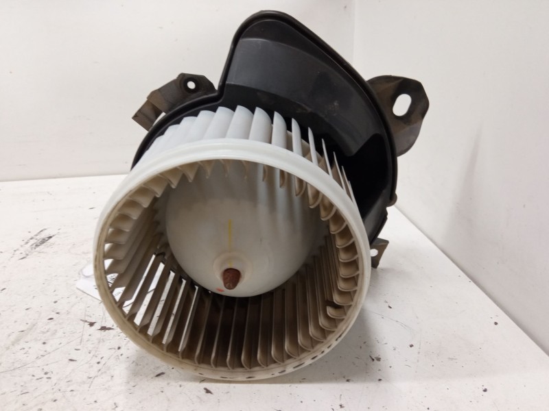 Recambio de motor calefaccion para peugeot bipper (aa_) 1.3 hdi 75 referencia OEM IAM 5T7430000  