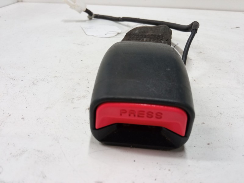 Recambio de anclaje cinturon trasero izquierdo para hyundai ix20 (jc) 1.4 referencia OEM IAM   