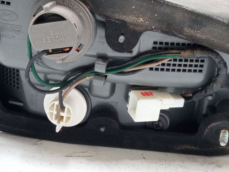 Recambio de piloto trasero porton derecho para hyundai ix20 (jc) 1.4 referencia OEM IAM   