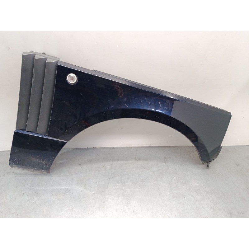 Recambio de aleta delantera derecha grande para land rover range rover iii (l322) 3.6 d 4x4 referencia OEM IAM ASB760061  