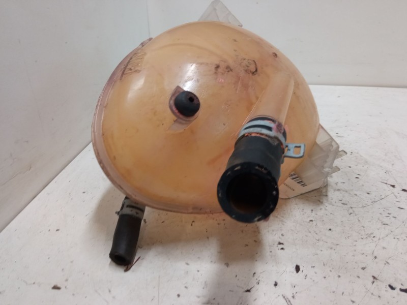 Recambio de deposito expansion para ford ecosport 1.0 ecoboost referencia OEM IAM   