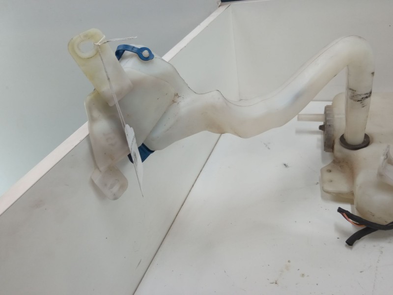 Recambio de deposito limpiaparabrisas para mercedes-benz clase e (w211) e 200 kompressor (211.041) referencia OEM IAM   