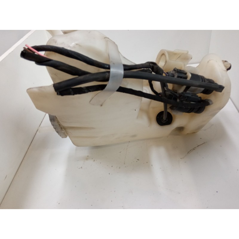 Recambio de deposito limpiaparabrisas para mercedes-benz clase e (w211) e 200 kompressor (211.041) referencia OEM IAM   