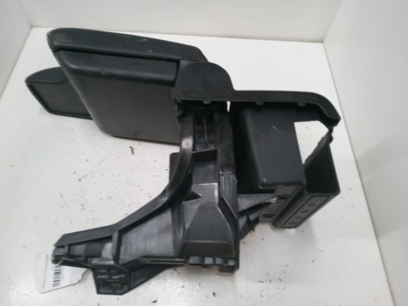 Recambio de apoyabrazos central para bmw 3 compact (e46) 320 td referencia OEM IAM   