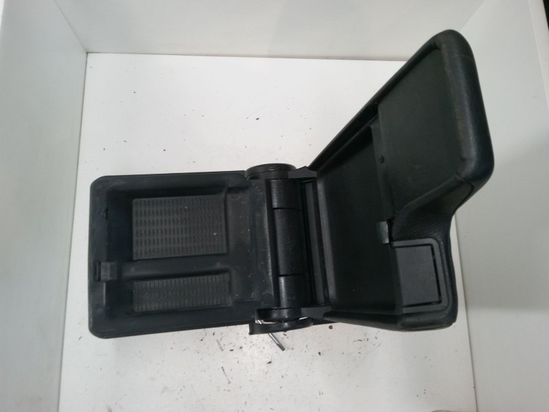 Recambio de apoyabrazos central para bmw 3 compact (e46) 320 td referencia OEM IAM   