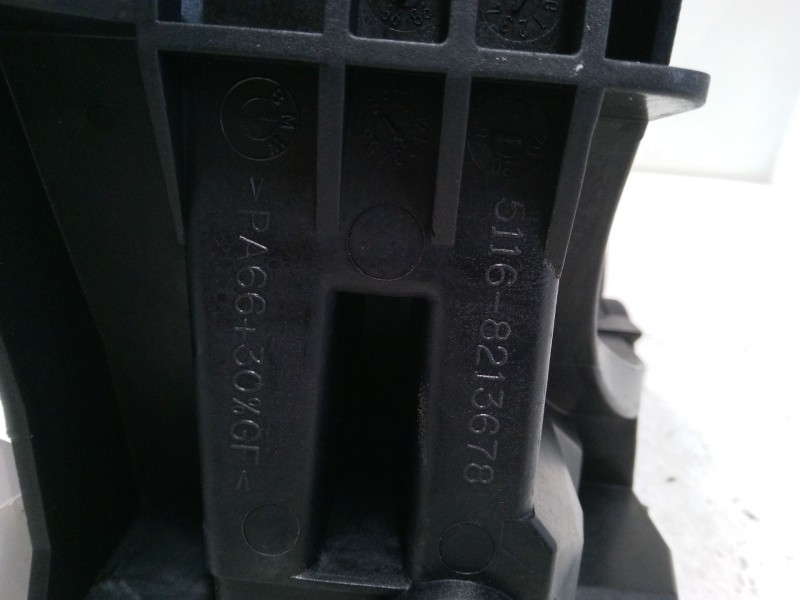 Recambio de apoyabrazos central para bmw 3 compact (e46) 320 td referencia OEM IAM   