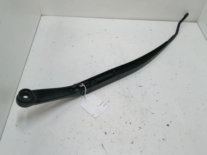 Recambio de brazo limpia delantero derecho para kia picanto iii (ja) 1.0 referencia OEM IAM   