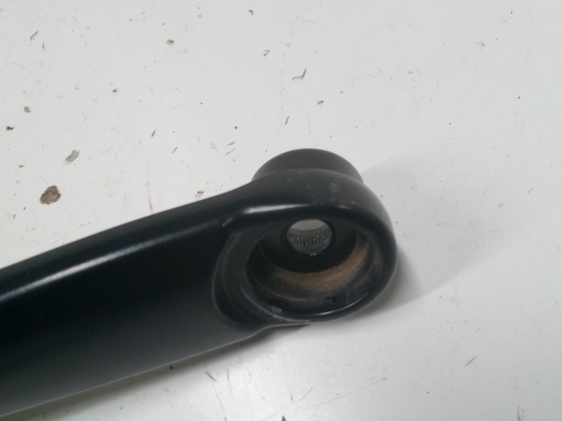 Recambio de brazo limpia delantero izquierdo para kia picanto iii (ja) 1.0 referencia OEM IAM   