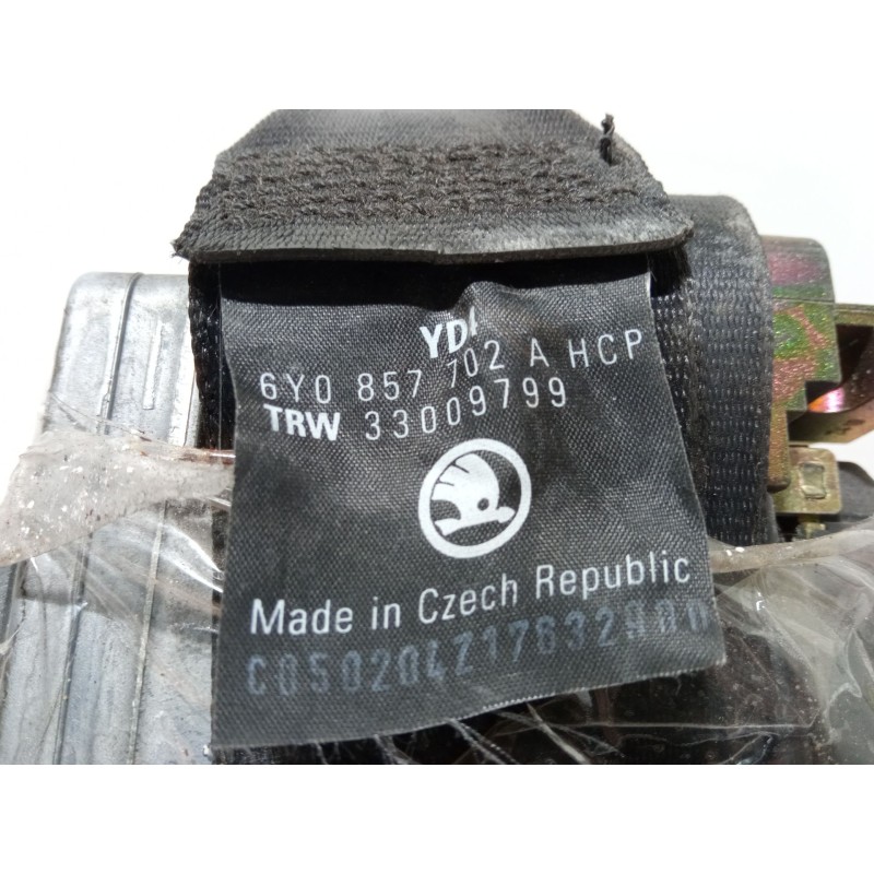 Recambio de cinturon seguridad delantero derecho para skoda fabia i (6y2) 1.2 referencia OEM IAM 6Y0857702A  