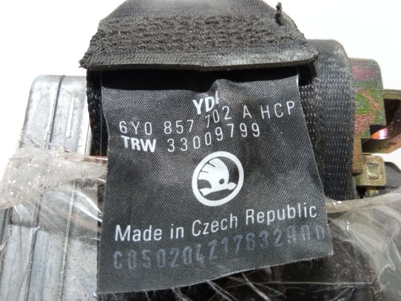 Recambio de cinturon seguridad delantero derecho para skoda fabia i (6y2) 1.2 referencia OEM IAM 6Y0857702A  