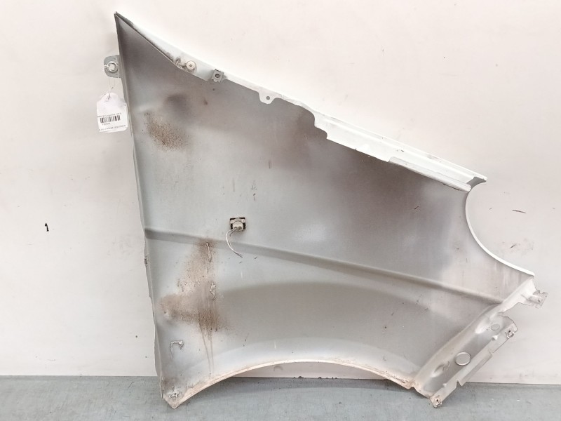 Recambio de aleta delantera izquierda para opel vivaro a furgoneta (x83) 1.9 dti (f7) referencia OEM IAM   